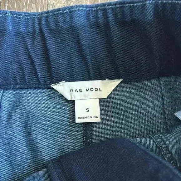 Rae Mode Flare Pants. Women’s size small. New with tags! - Picture 3 of 5